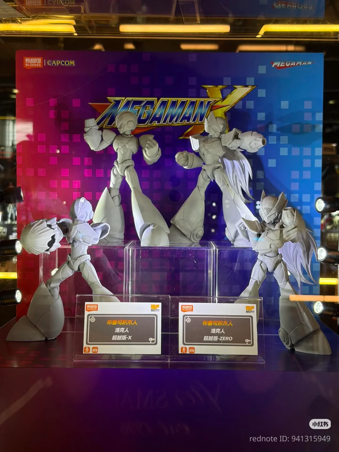 Prototipe Champion Class Mega Man X (Megaman X) dan Zero di booth Blokees WFS2026.